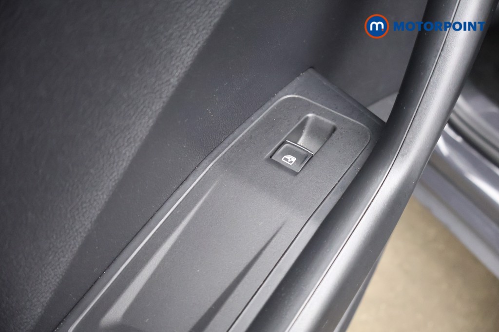 Used Volkswagen T-Roc 2021 for sale - 78166520: Photo 36