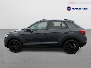 Used Volkswagen T-Roc 2021 for sale - 78166520: Photo