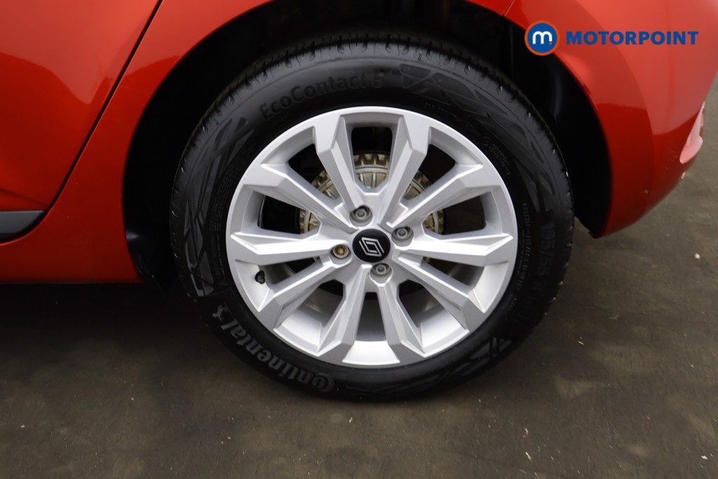 Used Renault Clio 2024 for sale - 77772420: Photo 11