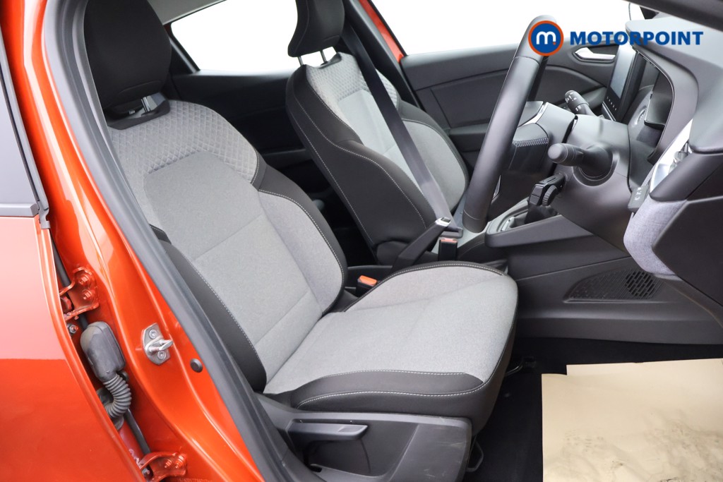 Used Renault Clio 2024 for sale - 77772420: Photo 31