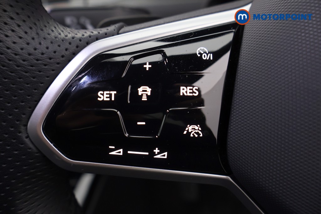 Used Volkswagen Golf 2024 for sale - 76222761: Photo 10