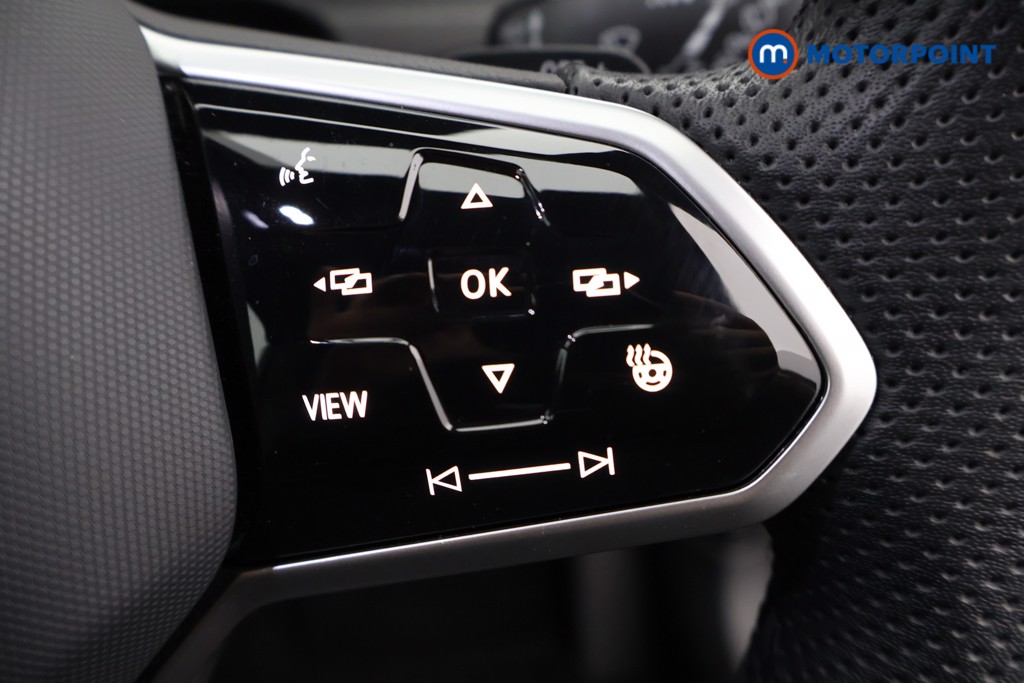 Used Volkswagen Golf 2024 for sale - 76222761: Photo 11