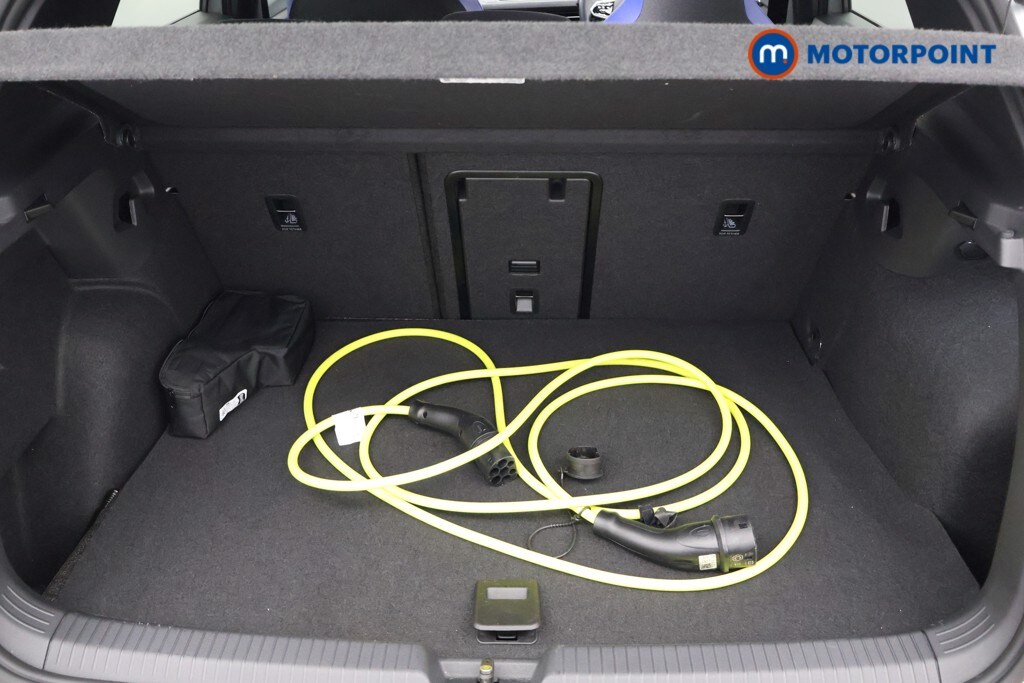 Used Volkswagen Golf 2024 for sale - 76222761: Photo 41