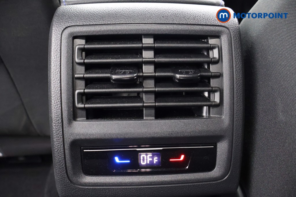 Used Volkswagen Golf 2024 for sale - 76222761: Photo 46