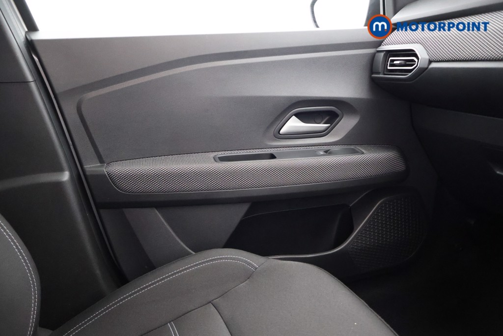 Used Dacia Sandero 2023 for sale - 76628390: Photo 16