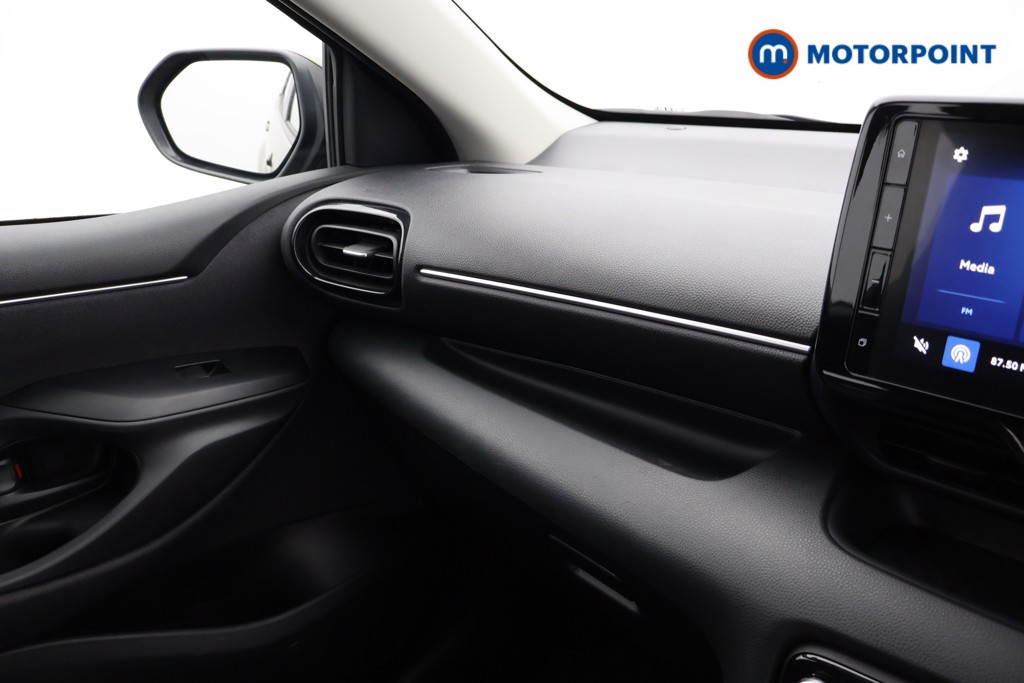 Used Toyota Yaris 2025 for sale - 78028930: Photo 14