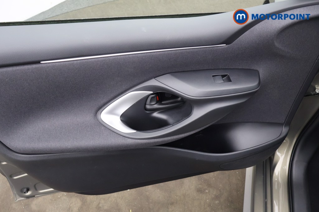 Used Toyota Yaris 2025 for sale - 78028930: Photo 26