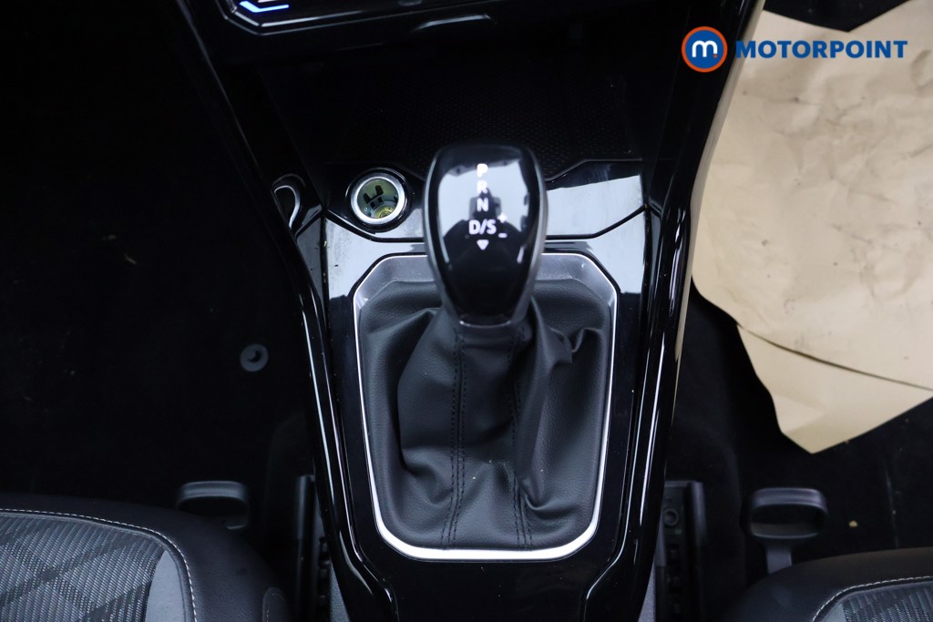 Used Volkswagen T-Roc 2022 for sale - 76767384: Photo 22