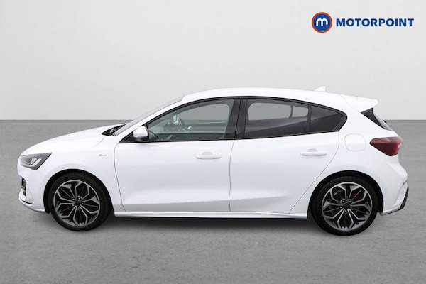 Used Ford Focus 2023 for sale - 76222901: Photo 4