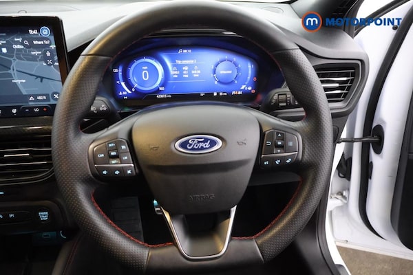 Used Ford Focus 2023 for sale - 76222901: Photo 9
