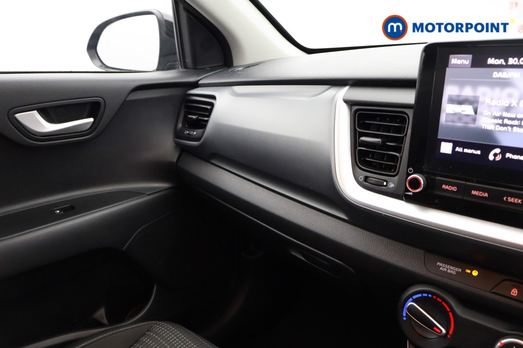 Used Kia Stonic 2022 for sale - 78081763: Photo 21