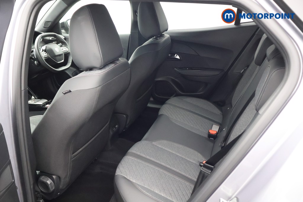 Used Peugeot 2008 2024 for sale - 76933649: Photo 24