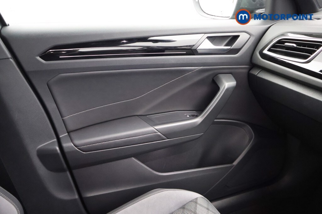 Used Volkswagen T-Roc 2022 for sale - 77814831: Photo 18