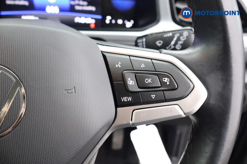 Used Volkswagen T-Roc 2022 for sale - 76394552: Photo 11