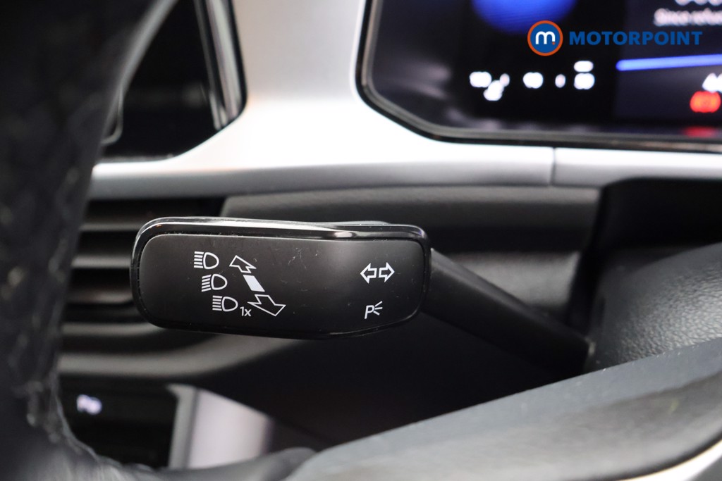 Used Volkswagen T-Roc 2022 for sale - 76394552: Photo 13