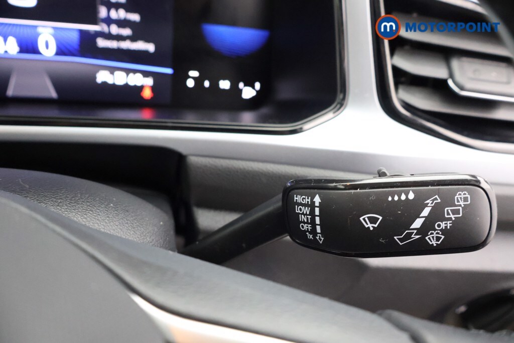 Used Volkswagen T-Roc 2022 for sale - 76394552: Photo 14