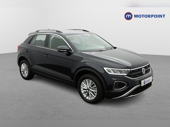 Used Volkswagen T-Roc 2022 for sale - 76394552: Photo