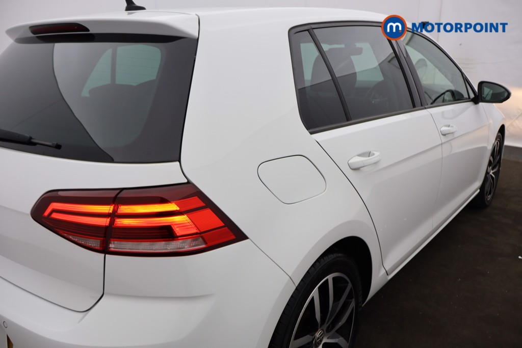 Used Volkswagen Golf 2019 for sale - 77199068: Photo 31