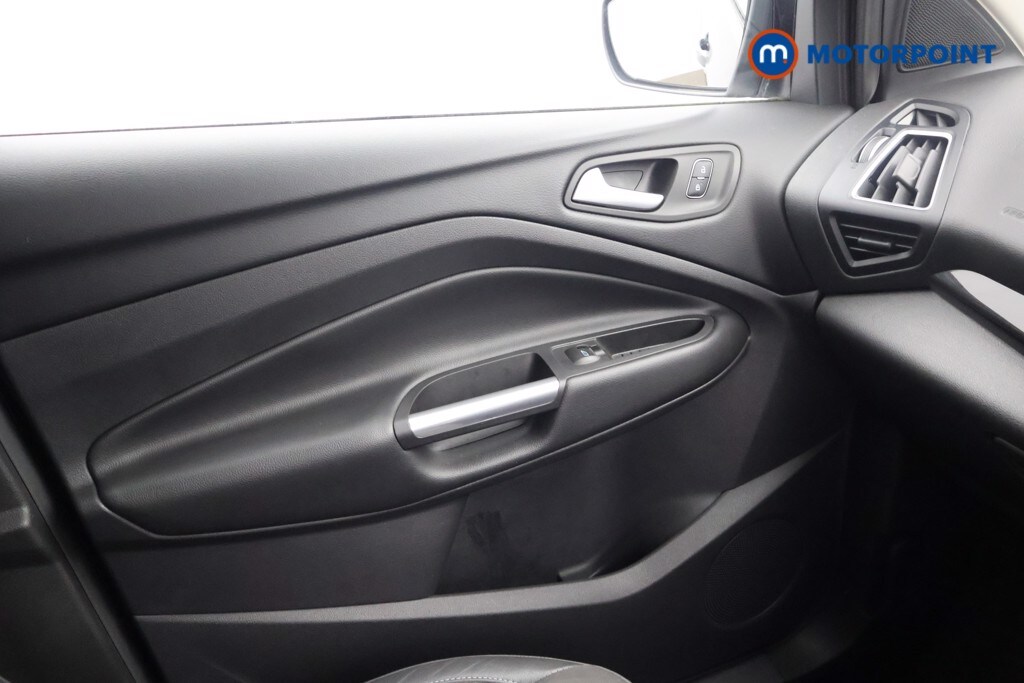 Used Ford Kuga 2019 for sale - 76792616: Photo 19