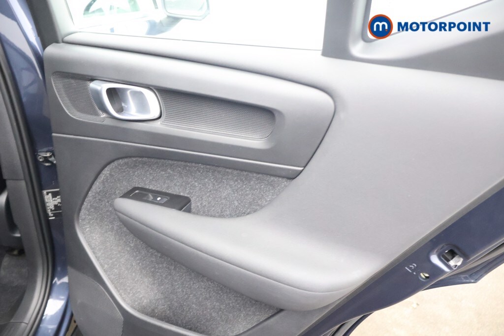 Used Volvo XC40 2021 for sale - 76762651: Photo 27