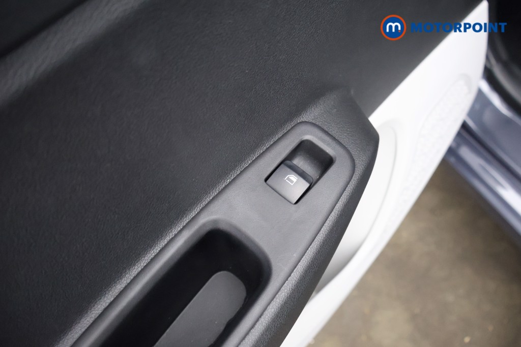 Used Hyundai i10 2024 for sale - 78042978: Photo 36