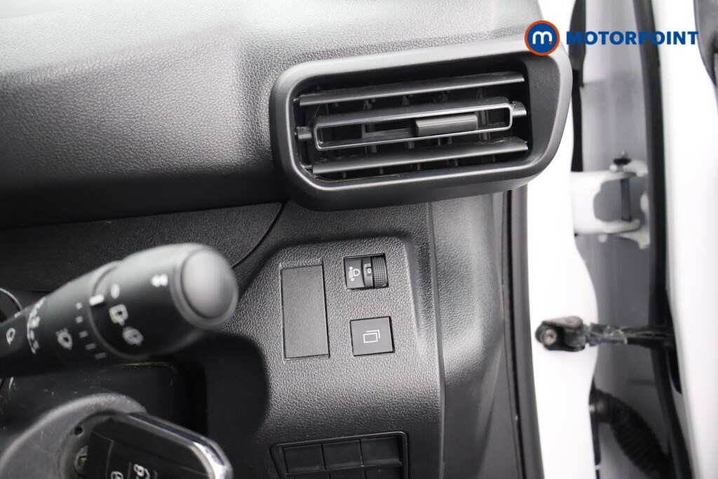 Used Peugeot Partner 2025 for sale - 77450749: Photo 15