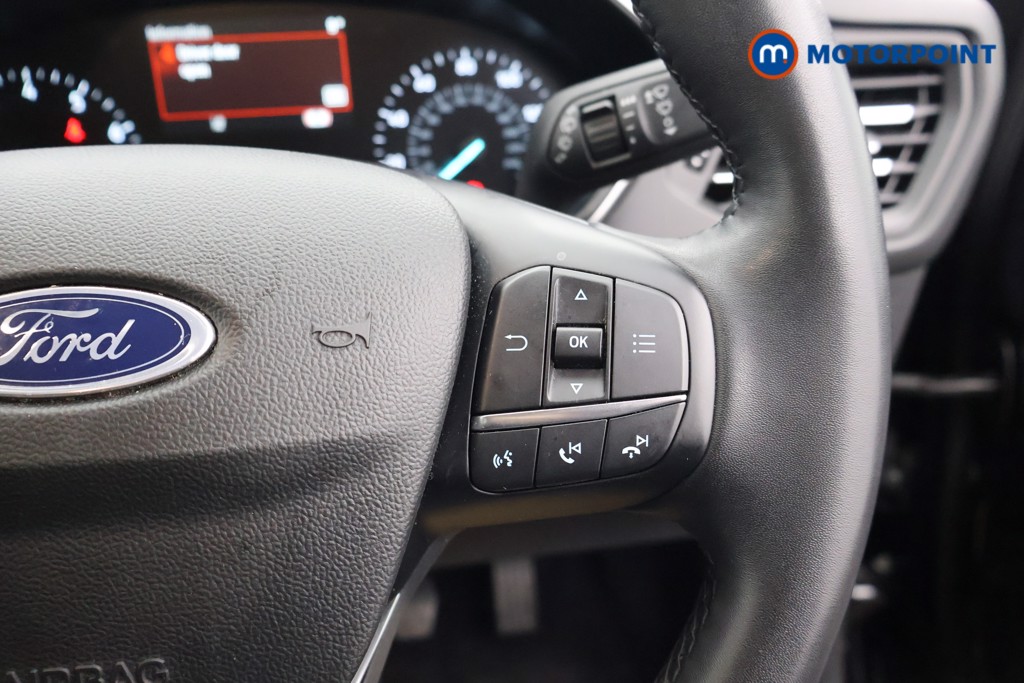 Used Ford Focus 2023 for sale - 76782628: Photo 11