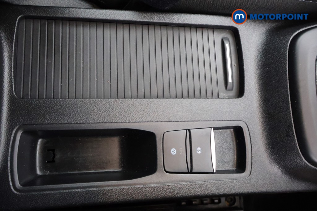 Used Ford Focus 2023 for sale - 76782628: Photo 21