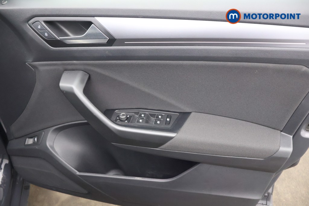 Used Volkswagen T-Roc 2022 for sale - 77286504: Photo 20