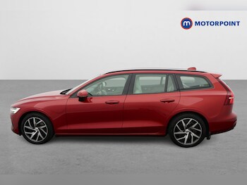 Used Volvo V60 2018 for sale - 76697168: Photo