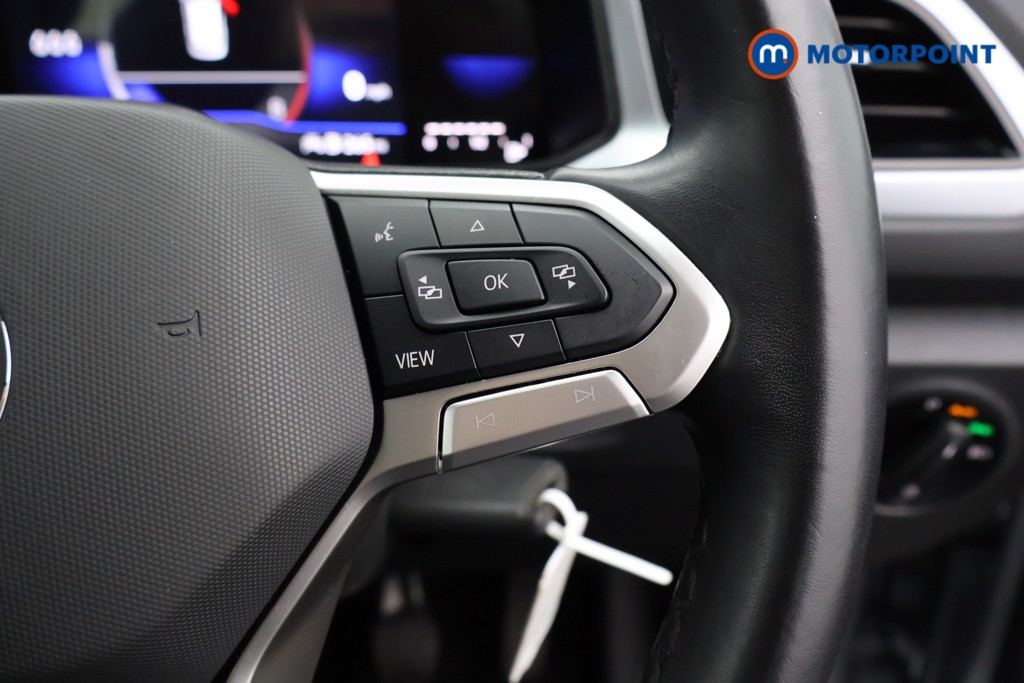 Used Volkswagen T-Roc 2023 for sale - 77235971: Photo 12