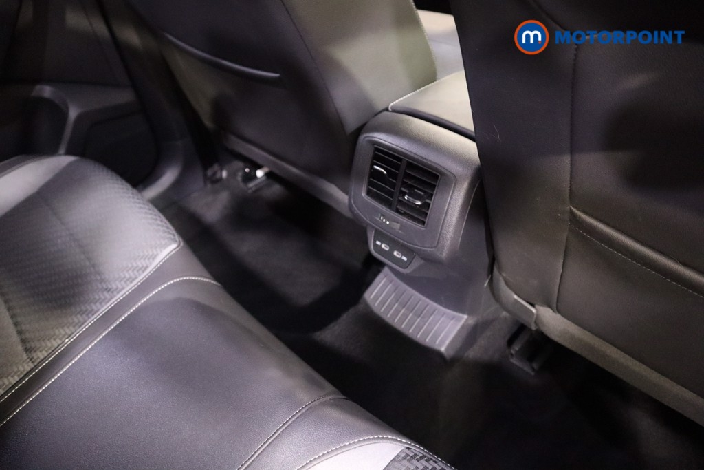 Used Volkswagen T-Roc 2021 for sale - 76436695: Photo 27