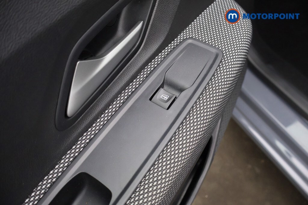 Used Dacia Sandero 2023 for sale - 77760225: Photo 40