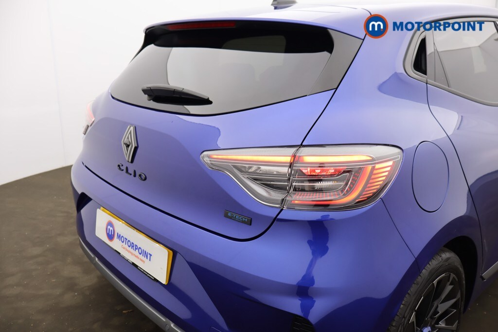 Used Renault Clio 2023 for sale - 76835862: Photo 29