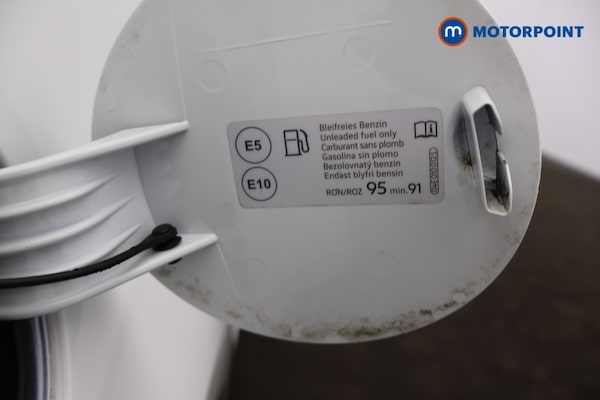 Used Volkswagen up! 2019 for sale - 76263638: Photo 28