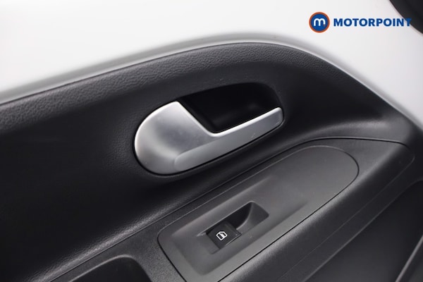 Used Volkswagen up! 2019 for sale - 76263638: Photo 33