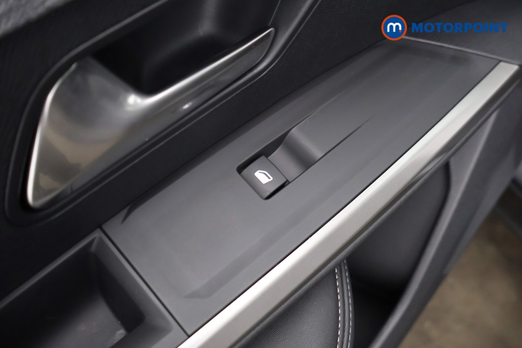 Used Peugeot 5008 2025 for sale - 78078459: Photo 39