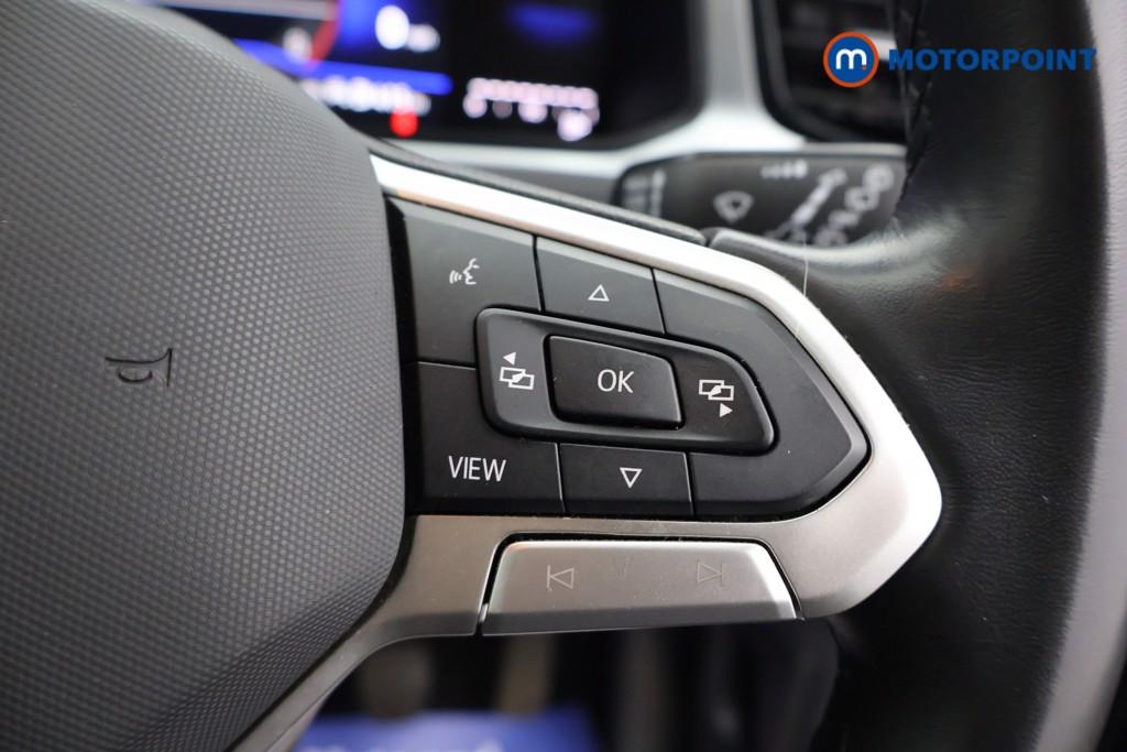 Used Volkswagen T-Roc for sale - 77245807: Photo 11