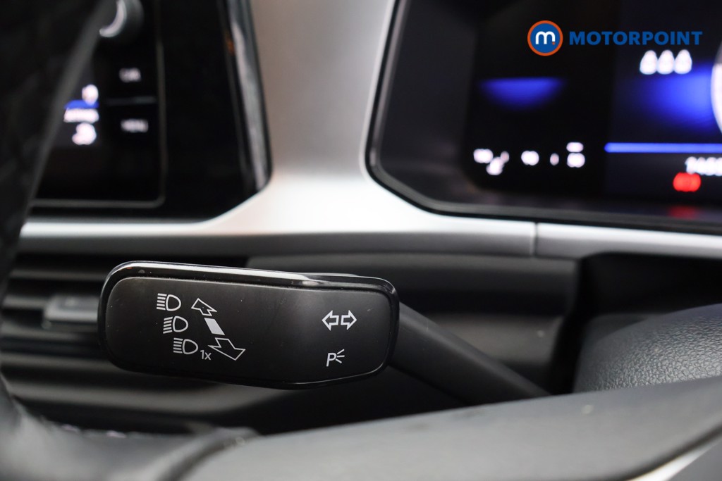 Used Volkswagen T-Roc for sale - 77245807: Photo 13