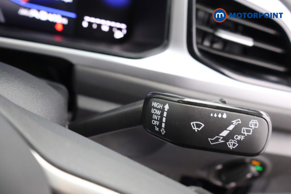 Used Volkswagen T-Roc for sale - 77245807: Photo 14