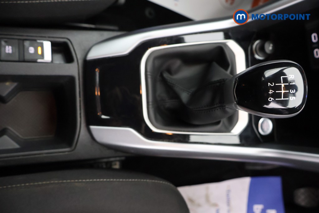 Used Volkswagen T-Roc for sale - 77245807: Photo 17