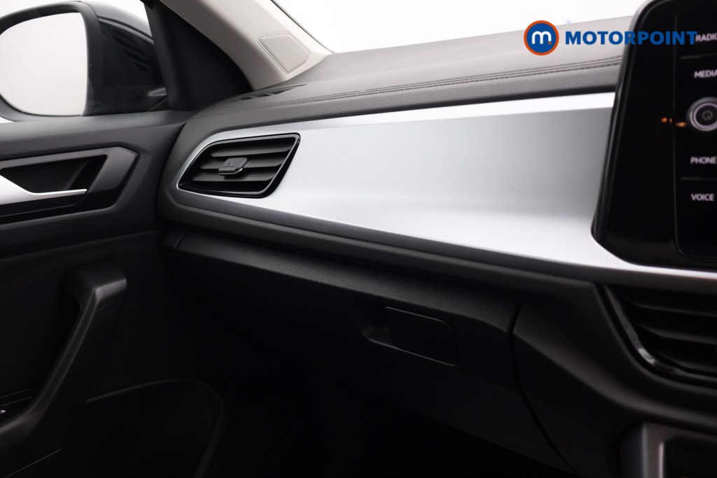 Used Volkswagen T-Roc for sale - 77245807: Photo 18