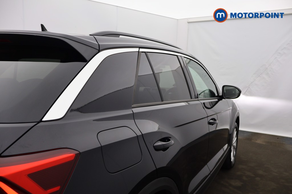 Used Volkswagen T-Roc for sale - 77245807: Photo 30