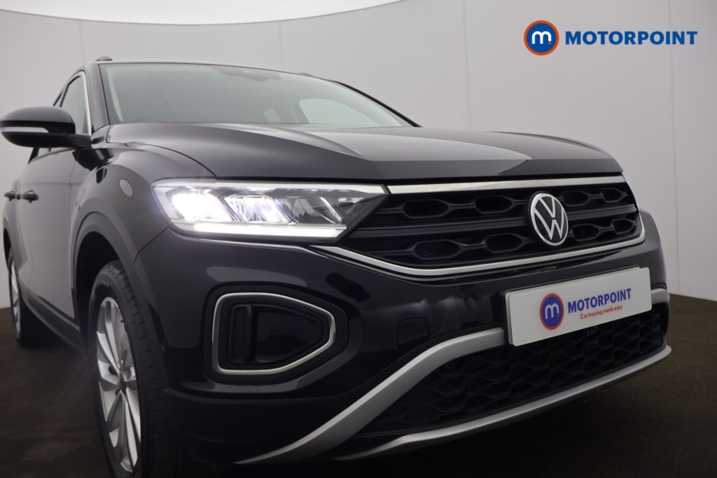 Used Volkswagen T-Roc for sale - 77245807: Photo 31