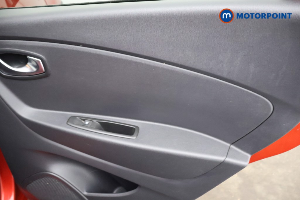 Used Renault Captur 2019 for sale - 77138610: Photo 23