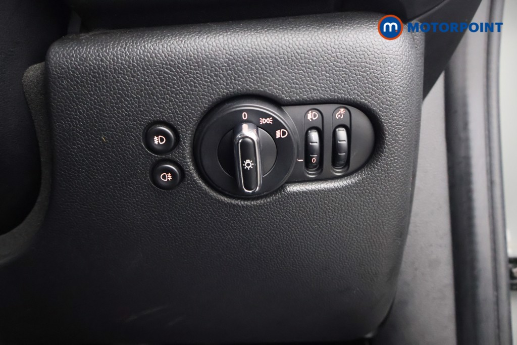 Used MINI Hatch 2017 for sale - 76746204: Photo 11