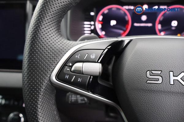 Used Skoda Karoq 2025 for sale - 76196942: Photo 10