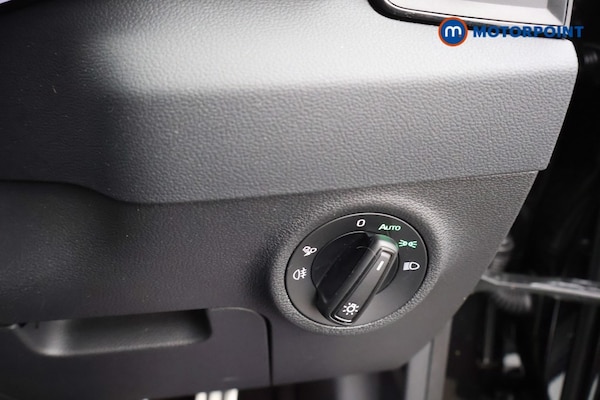 Used Skoda Karoq 2025 for sale - 76196942: Photo 15