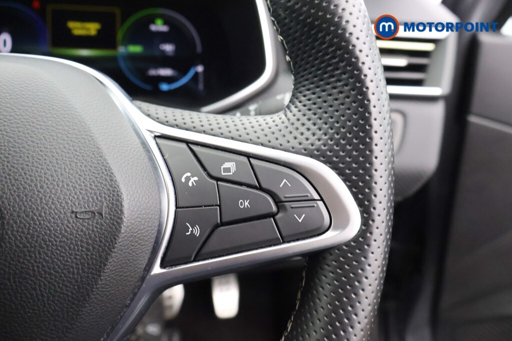 Used Renault Clio 2023 for sale - 78176937: Photo 11