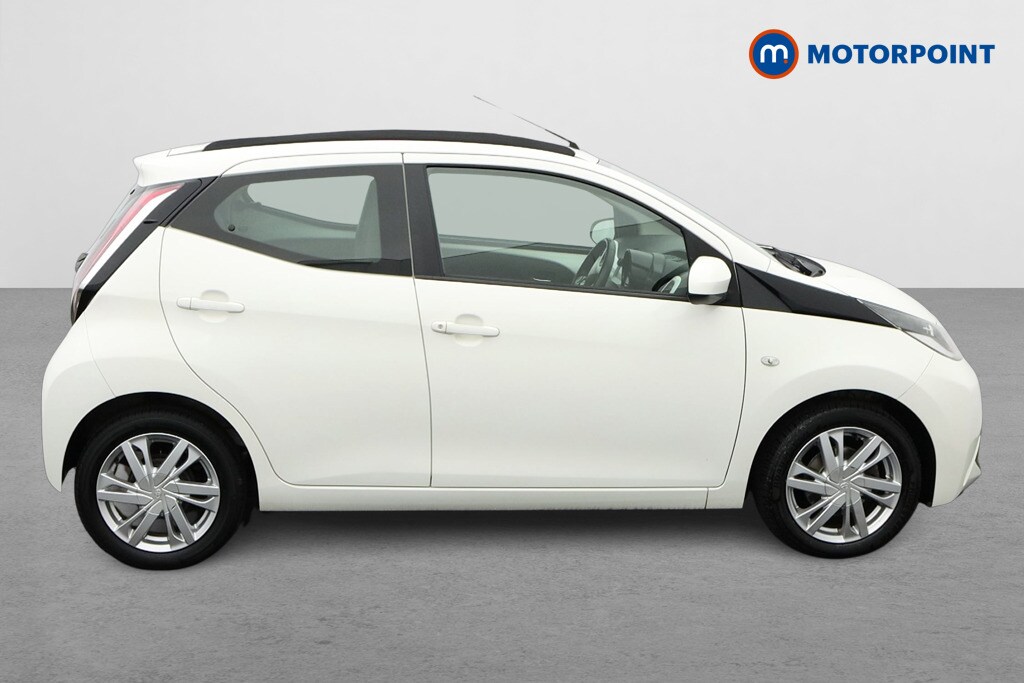 Used Toyota AYGO 2016 for sale - 77259275: Photo 8